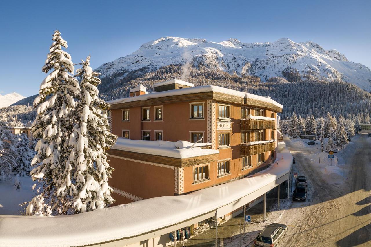 Hotel Corvatsch - Web Check-In St. Moritz Kültér fotó