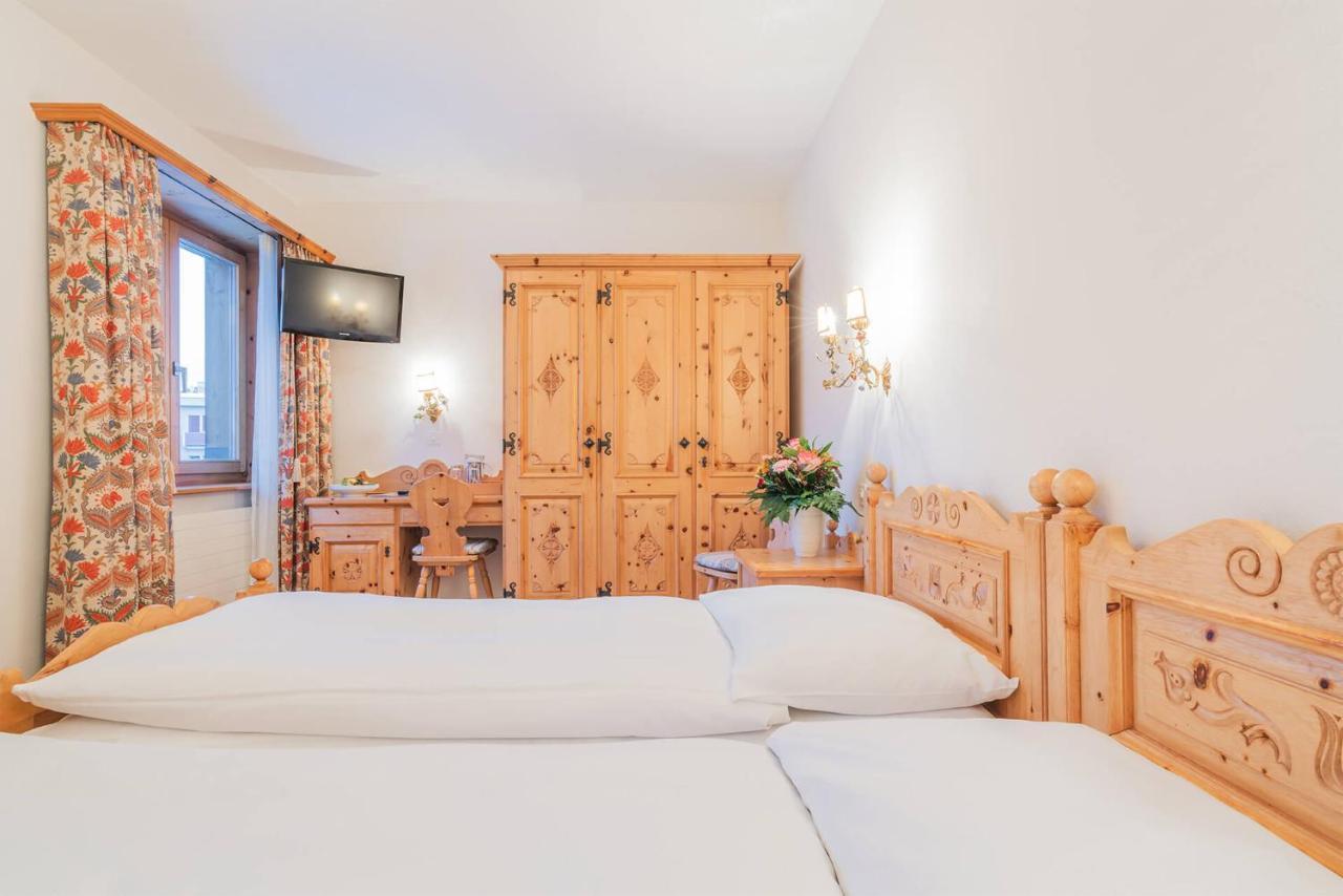 Hotel Corvatsch - Web Check-In St. Moritz Kültér fotó